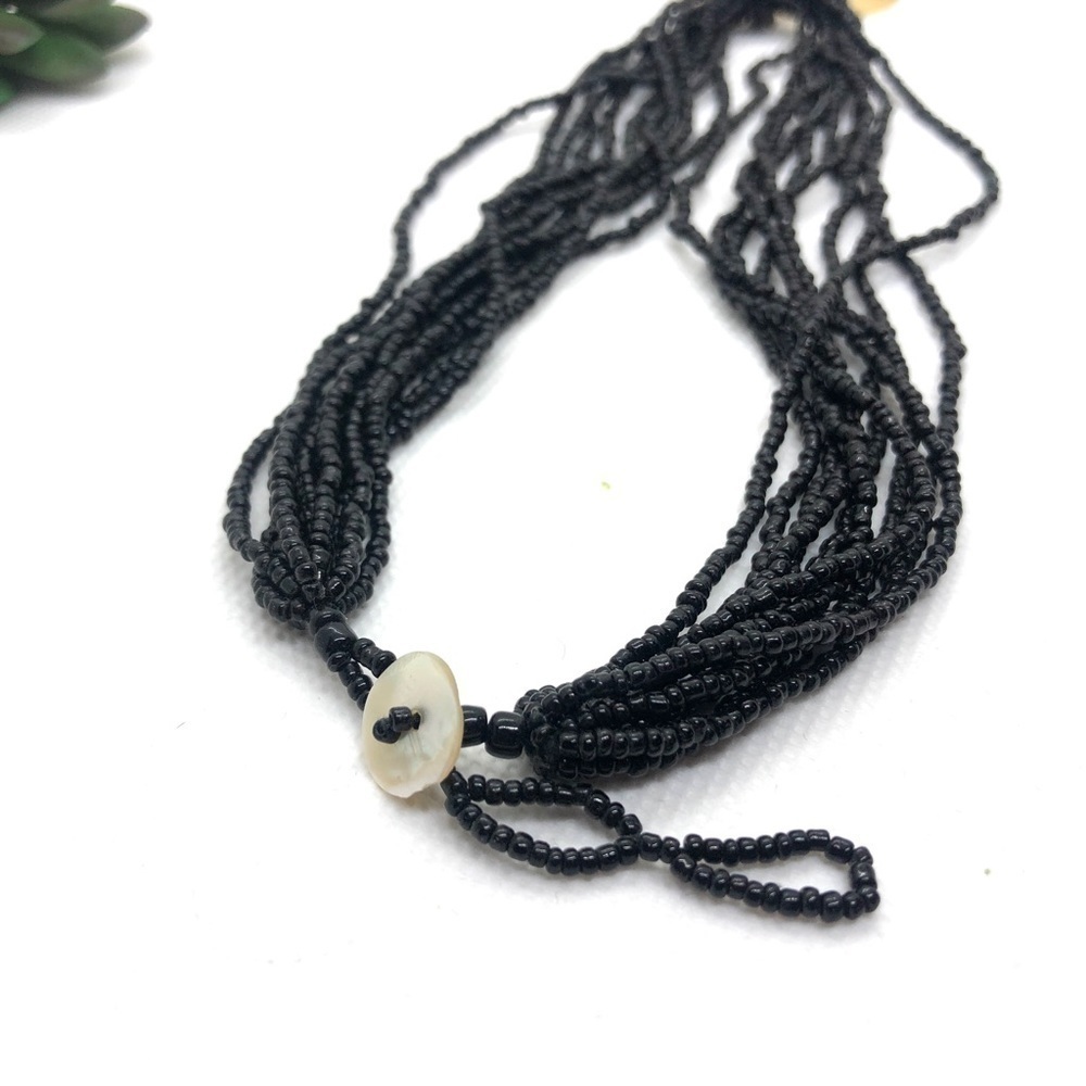 Black Beaded Floral Abalone Shell Necklace - Picture 3 of 6